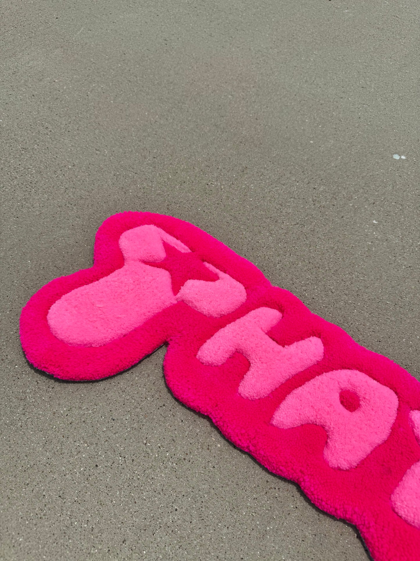 THAT GIRL Rug – Pink Star Edition M.T.O